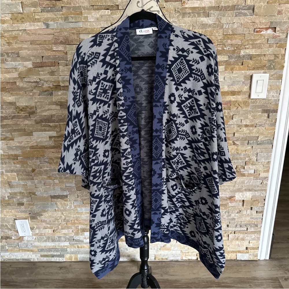 D&CO Blue and Gray Geometric Patterned Kimono Cardigan Open Front 3X